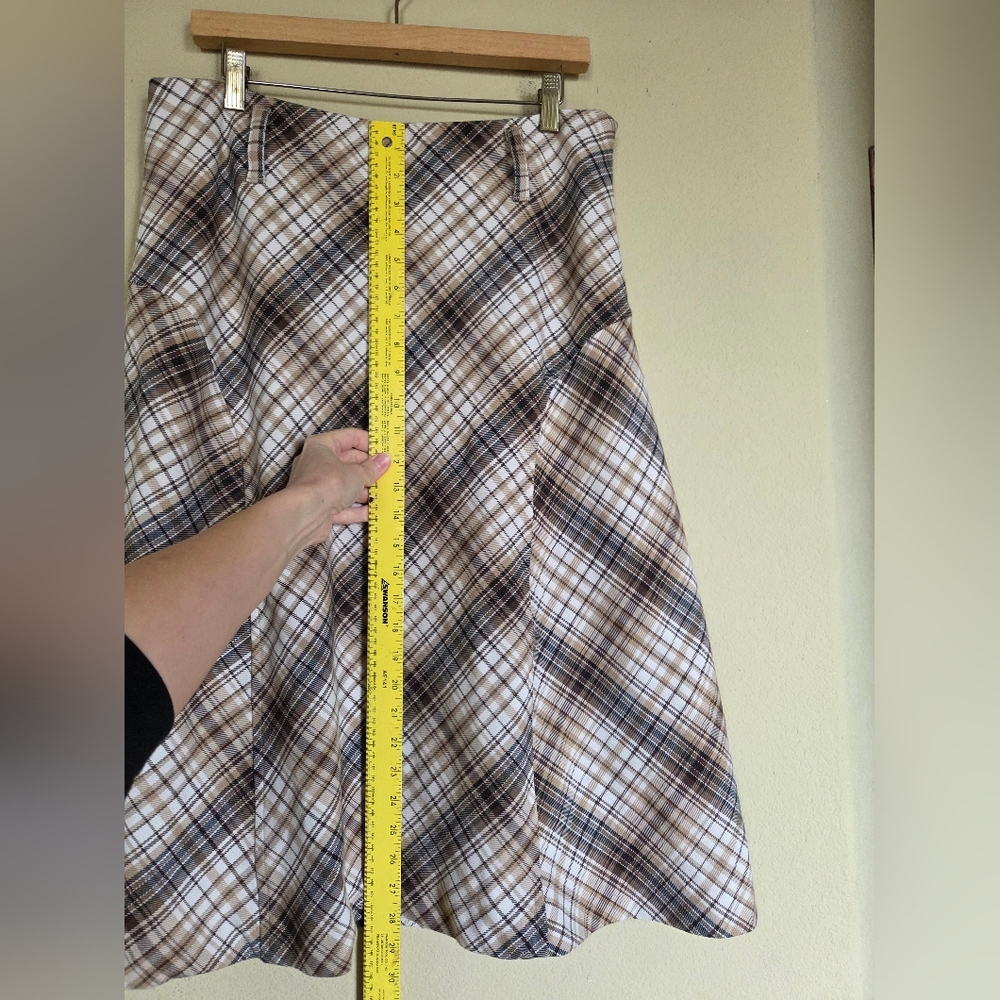 Jones Wear Brown Tan Cream Plaid Midi Skirt Collegiate Cottage Classic Academia - Picture 2 of 6
